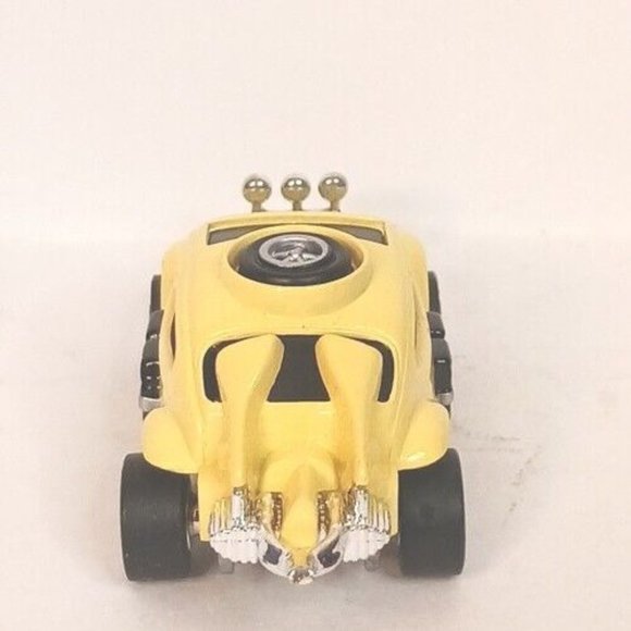 Polar Lights Volkswagon VW Beetle Baja Vintage Pull Back Tested Yellow - Picture 5 of 9